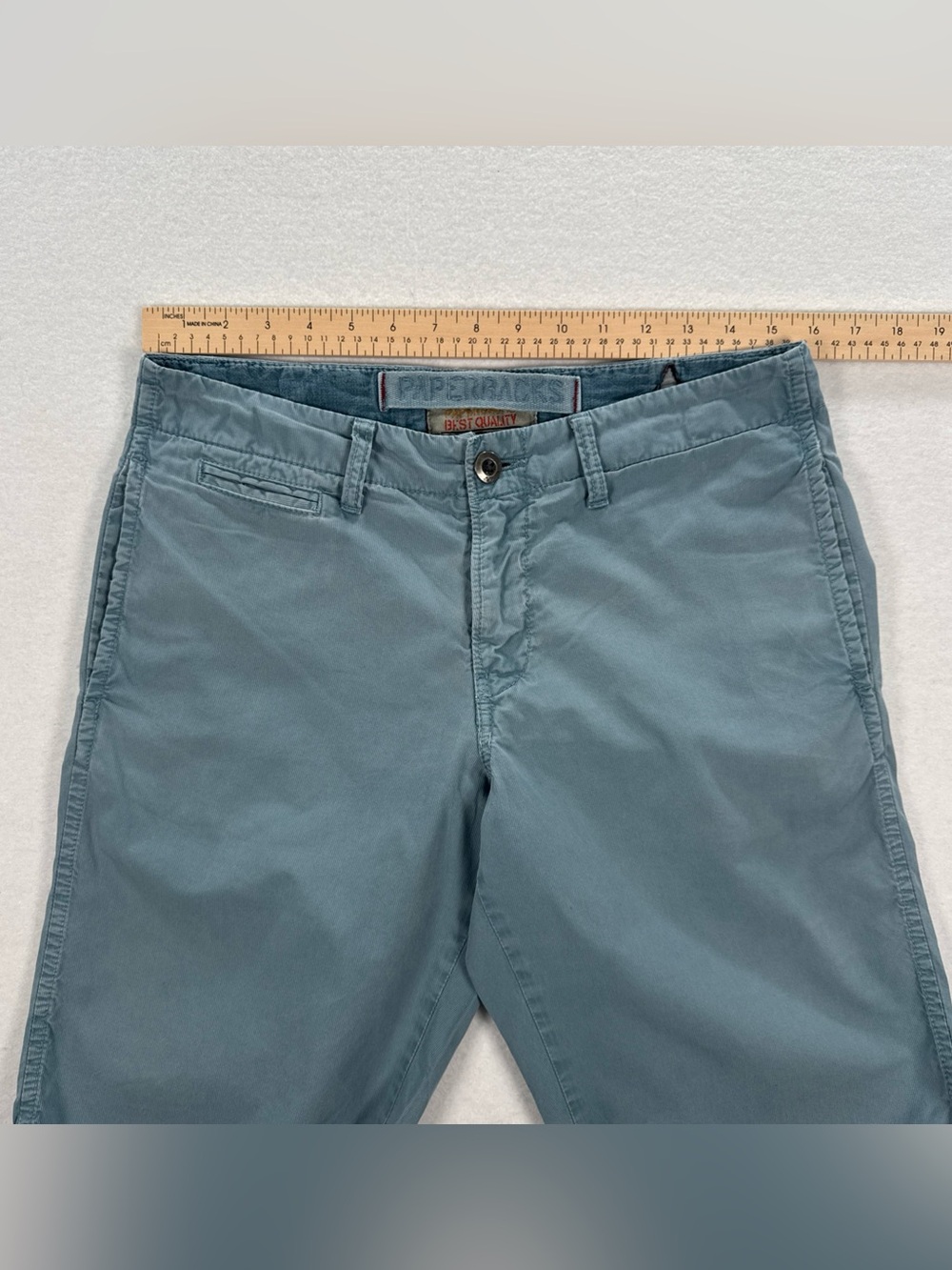 Paperbacks Flat Front Casual Shorts Size 29 Chino Surf Cali Long Raw Hem Bermuda - Picture 3 of 12